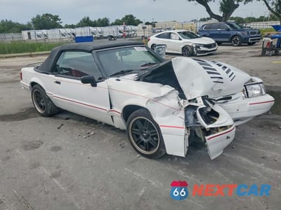 Czwarte zdjęcie samochodu z boku: 1992 FORD MUSTANG LX VIN:1FACP44M7NF135869 - miniatura