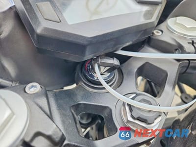 Zdjęcie 8 z 9 samochodu: 2024 KAWASAKI EX500 VIN:ML5EXGG1XRDA12135 - miniatura