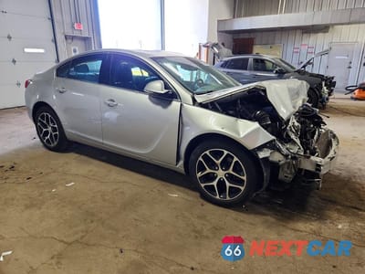 Czwarte zdjęcie samochodu z boku: 2017 BUICK REGAL SPORT TOURING VIN:2G4GL5EX0H9132830 - miniatura