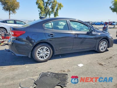 Trzecie zdjęcie samochodu z tyłu: 2018 SUBARU IMPREZA PREMIUM VIN:4S3GKAB68J3600880 - miniatura