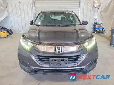 Piąte zdjęcie samochodu w środku: 2019 HONDA HR-V LX VIN:3CZRU6H32KG711527 - miniatura