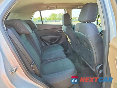Zdjęcie 10 z 12 samochodu: 2016 CHEVROLET TRAX LS VIN:3GNCJKSB1GL273425 - miniatura