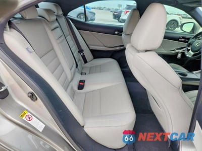 Zdjęcie 10 z 12 samochodu: 2016 LEXUS IS 350 VIN:JTHBE1D2XG5026399 - miniatura