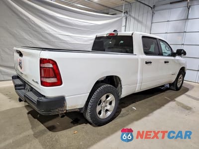 Trzecie zdjęcie samochodu z tyłu: 2022 RAM 1500 TRADESMAN VIN:1C6RRFNG7NN365184 - miniatura