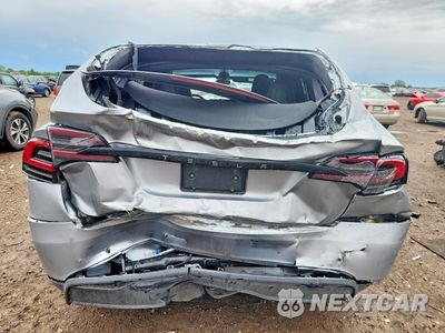 Zdjęcie 6 z 12 samochodu: 2025 TESLA MODEL X VIN:7SAXCBE50SF469862 - miniatura