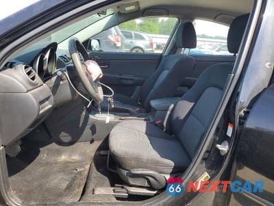 Zdjęcie 7 z 13 samochodu: 2008 MAZDA 3 I VIN:JM1BK32F281809981 - miniatura