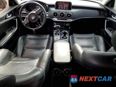 Zdjęcie 8 z 12 samochodu: 2019 KIA STINGER BASE VIN:KNAE15LA1K6064274 - miniatura