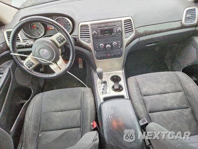 Zdjęcie 8 z 12 samochodu: 2012 JEEP GRAND CHEROKEE LAREDO VIN:1C4RJFAG3CC297514 - miniatura