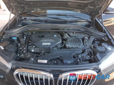 Zdjęcie 12 z 13 samochodu: 2016 BMW X1 XDRIVE28I VIN:WBXHT3C39GP882128 - miniatura