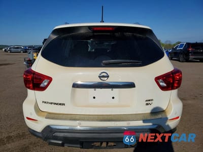 Zdjęcie 6 z 14 samochodu: 2018 NISSAN PATHFINDER SV VIN:5N1DR2MM9JC603119 - miniatura