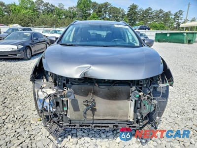 Piąte zdjęcie samochodu w środku: 2018 NISSAN MURANO SV VIN:5N1AZ2MH8JN196453 - miniatura