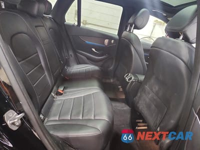 Zdjęcie 11 z 14 samochodu: 2021 MERCEDES-BENZ GLC 300 4MATIC VIN:W1N0G8EB1MF882182 - miniatura