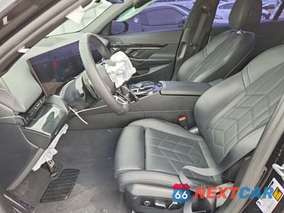 Zdjęcie 7 z 12 samochodu: 2026 BMW 530I VIN:WBA43FJ09TCV35631 - miniatura