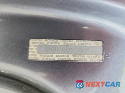 Zdjęcie 12 z 12 samochodu: 2003 MAZDA MX-5 MIATA BASE VIN:JM1NB353130307931 - miniatura