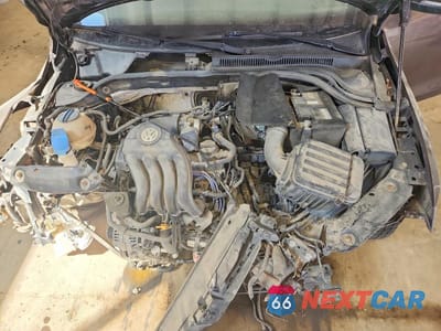 Zdjęcie 11 z 13 samochodu: 2011 VOLKSWAGEN JETTA SE VIN:3VWBK7AJ7BM013831 - miniatura