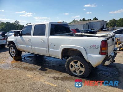 Drugie zdjęcie samochodu z przodu: 2006 GMC SIERRA K2500 HEAVY DUTY VIN:1GTHK23D06F166368 - miniatura