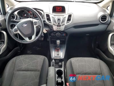 Zdjęcie 8 z 13 samochodu: 2013 FORD FIESTA SE VIN:3FADP4BJ3DM176186 - miniatura