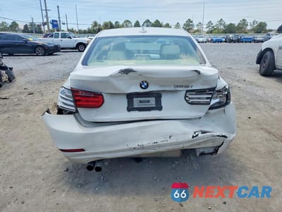 Zdjęcie 6 z 12 samochodu: 2012 BMW 328 I VIN:WBA3A5C50CF349138 - miniatura