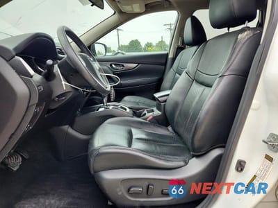Zdjęcie 7 z 13 samochodu: 2015 NISSAN ROGUE SL VIN:5N1AT2MV5FC819974 - miniatura