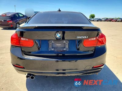 Zdjęcie 6 z 13 samochodu: 2015 BMW 328 I SULEV VIN:WBA3C1C54FP851183 - miniatura