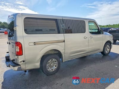 Trzecie zdjęcie samochodu z tyłu: 2013 NISSAN NV 3500 HD S VIN:5BZAF0AA3DN202284 - miniatura