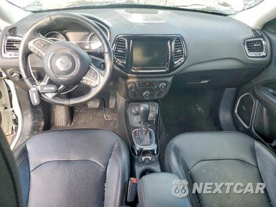 Zdjęcie 8 z 13 samochodu: 2020 JEEP COMPASS LIMITED VIN:3C4NJDCB0LT228594 - miniatura