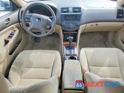 Zdjęcie 8 z 12 samochodu: 2003 HONDA ACCORD EX VIN:1HGCM56663A075019 - miniatura