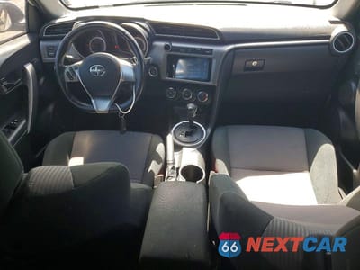 Zdjęcie 8 z 12 samochodu: 2016 SCION TC BASE VIN:JTKJF5C78GJ024651 - miniatura