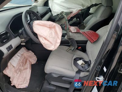 Zdjęcie 7 z 12 samochodu: 2023 HONDA PILOT LX VIN:5FNYG1H21PB049844 - miniatura