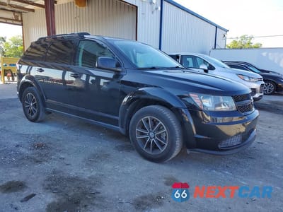 Czwarte zdjęcie samochodu z boku: 2017 DODGE JOURNEY SE VIN:3C4PDCAB4HT577178 - miniatura