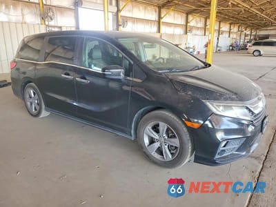 Czwarte zdjęcie samochodu z boku: 2018 HONDA ODYSSEY EXL VIN:5FNRL6H71JB050718 - miniatura