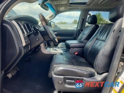 Zdjęcie 7 z 12 samochodu: 2013 TOYOTA TUNDRA PLATINUM VIN:5TFHW5F13DX315189 - miniatura