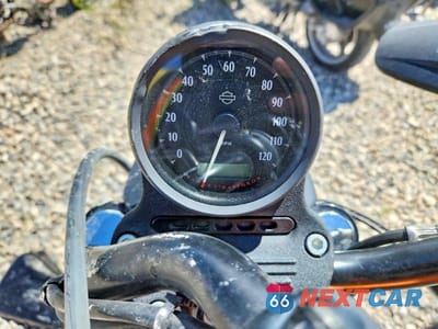 Zdjęcie 7 z 10 samochodu: 2014 HARLEY-DAVIDSON XL883 IRON 883 VIN:1HD4LE210EC449954 - miniatura