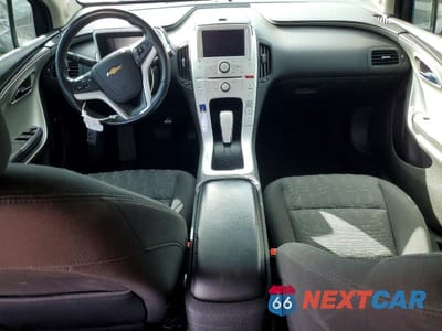 Zdjęcie 8 z 13 samochodu: 2015 CHEVROLET VOLT VIN:1G1RC6E41FU141764 - miniatura