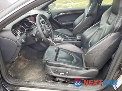Zdjęcie 7 z 13 samochodu: 2013 AUDI RS5 VIN:WUAC6AFR4DA901964 - miniatura