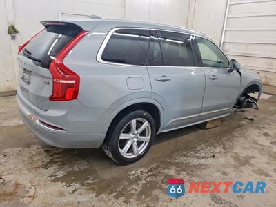 Trzecie zdjęcie samochodu z tyłu: 2024 VOLVO XC90 CORE VIN:YV4L12PKXR1195039 - miniatura