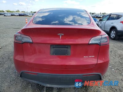 Zdjęcie 6 z 12 samochodu: 2023 TESLA MODEL Y VIN:7SAYGDEEXPA166659 - miniatura