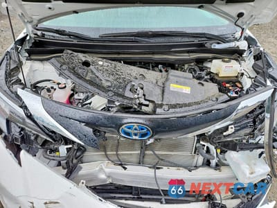 Zdjęcie 12 z 14 samochodu: 2025 TOYOTA SIENNA LE VIN:5TDKRKEC6SS240568 - miniatura