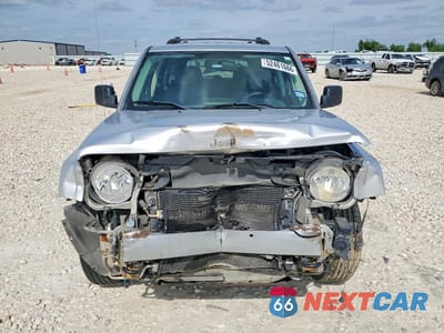 Piąte zdjęcie samochodu w środku: 2007 JEEP PATRIOT SPORT VIN:1J8FF28W77D298748 - miniatura