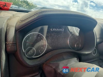 Zdjęcie 9 z 12 samochodu: 2023 RAM 1500 LARAMIE VIN:1C6SRFJT0PN542634 - miniatura