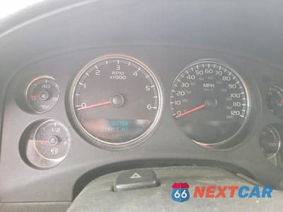 Zdjęcie 9 z 13 samochodu: 2007 GMC YUKON XL K1500 VIN:1GKFK16367J183697 - miniatura
