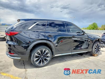 Trzecie zdjęcie samochodu z tyłu: 2024 MAZDA CX-90 PREMIUM VIN:JM3KKDHA5R1149574 - miniatura