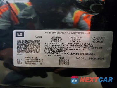 Zdjęcie 13 z 13 samochodu: 2019 CHEVROLET SUBURBAN K1500 LT VIN:1GNSKHKC1KR345696 - miniatura