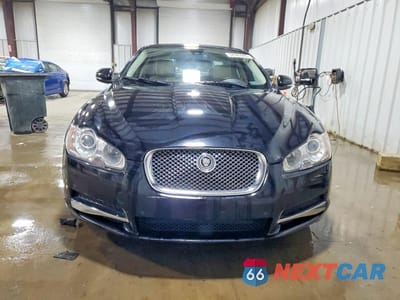 Piąte zdjęcie samochodu w środku: 2011 JAGUAR XF PREMIUM VIN:SAJWA0GB3BLS01876 - miniatura