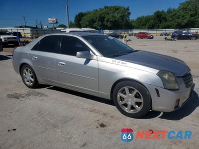 Czwarte zdjęcie samochodu z boku: 2004 CADILLAC CTS VIN:1G6DM577040180482 - miniatura