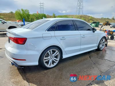 Trzecie zdjęcie samochodu z tyłu: 2015 AUDI S3 PREMIUM PLUS VIN:WAUBFGFF2F1080252 - miniatura