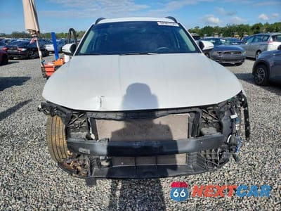 Piąte zdjęcie samochodu w środku: 2022 HYUNDAI TUCSON SEL VIN:5NMJF3AE3NH060215 - miniatura