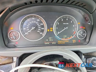 Zdjęcie 9 z 13 samochodu: 2015 BMW X5 XDRIVE35I VIN:5UXKR0C54F0K71396 - miniatura