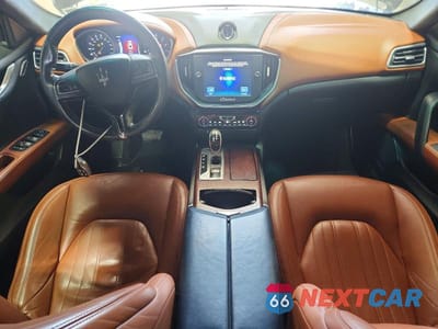 Zdjęcie 8 z 12 samochodu: 2014 MASERATI GHIBLI S VIN:ZAM57RTAXE1081399 - miniatura
