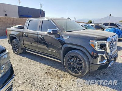 Czwarte zdjęcie samochodu z boku: 2021 GMC SIERRA K1500 DENALI VIN:3GTU9FEL3MG132510 - miniatura
